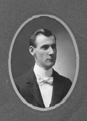 Frank Sterling - Died 1932.